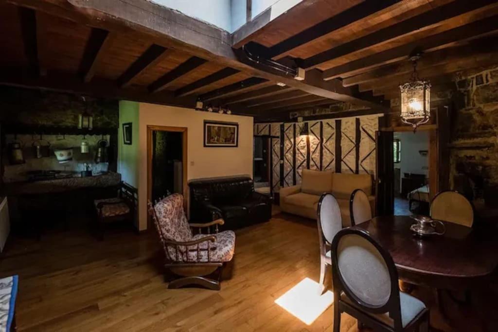 La Quintana De Marta Holiday home El Collado de Llames